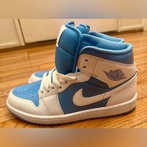 Nike  AIR JORDAN RETRO I MID CASUAL SHOES Like New!! Men 8.5